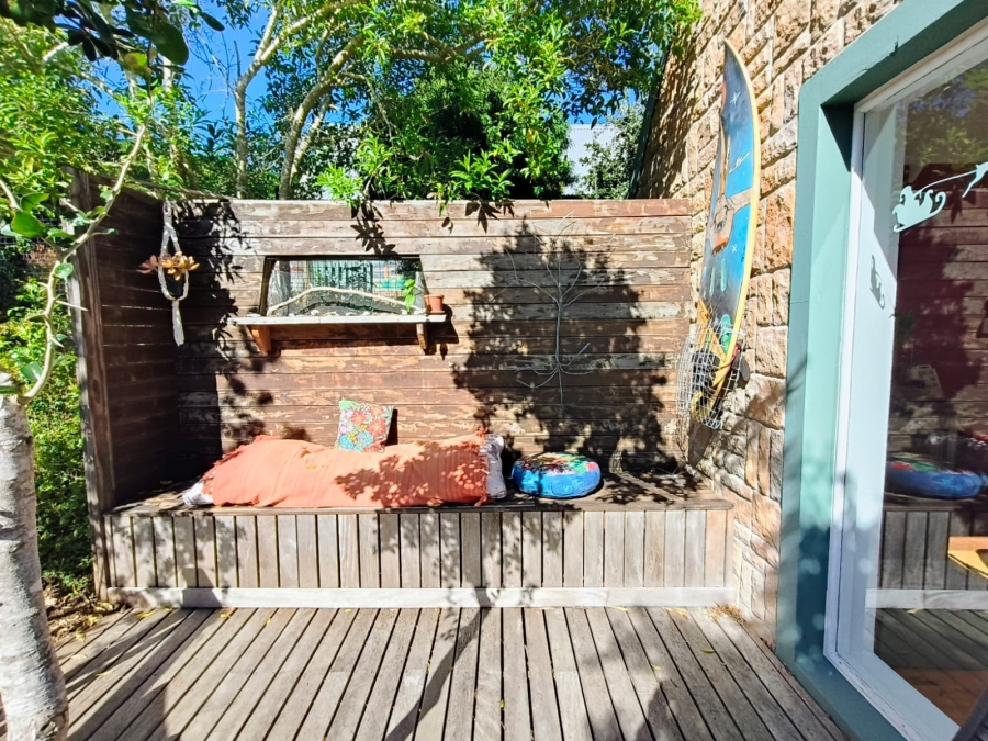 3 Bedroom Property for Sale in Wavecrest Eastern Cape